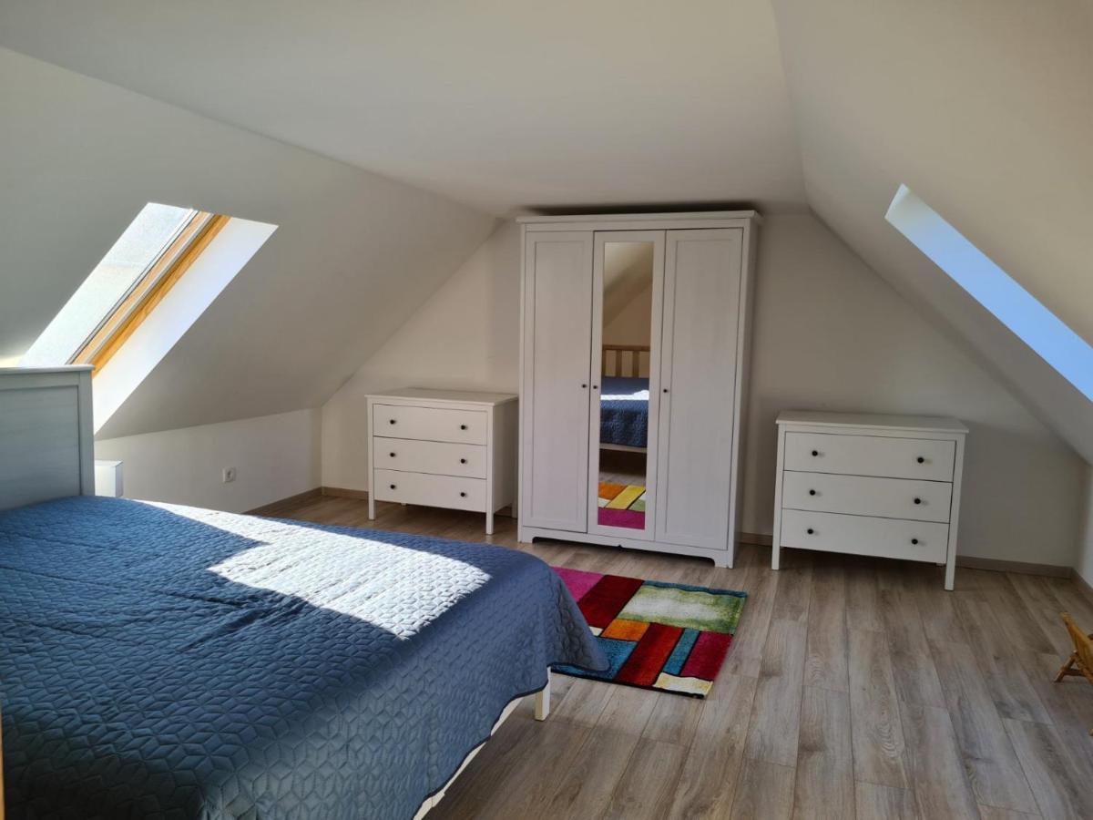 Livia Apartman ヘーヴィーズ エクステリア 写真
